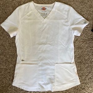 NWOT White Dickies Women’s Balance Scrub Top Shirt V-Neck